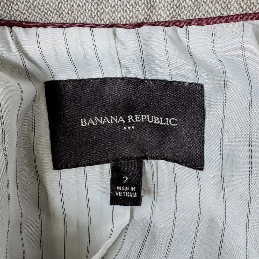 Banana Republic Black Diamond Oatmeal Tweed Academy Blazer, Shoulder Pads-Size 2